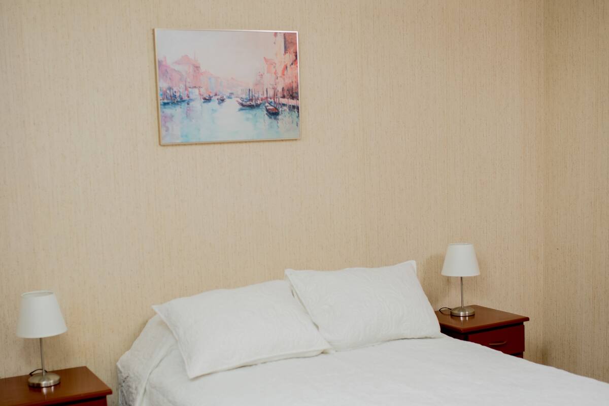 Phòng Exclusive, phòng tắm riêng | 1 phòng ngủ, màn/rèm cản sáng, bàn ủi/dụng cụ ủi quần áo