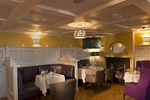 Bar (in der Unterkunft)