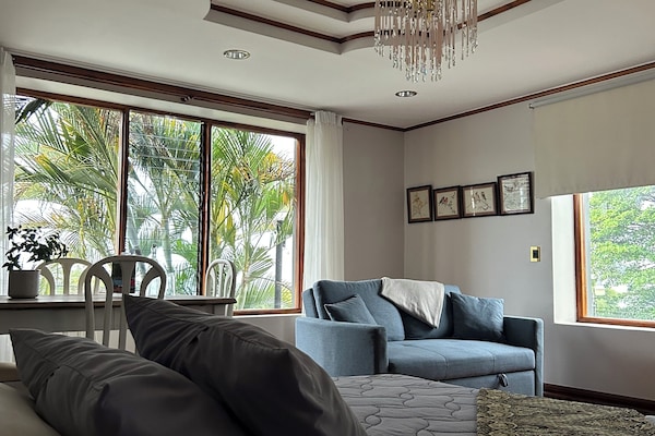 Grand Room | Individually decorated, individually furnished, desk, laptop workspace