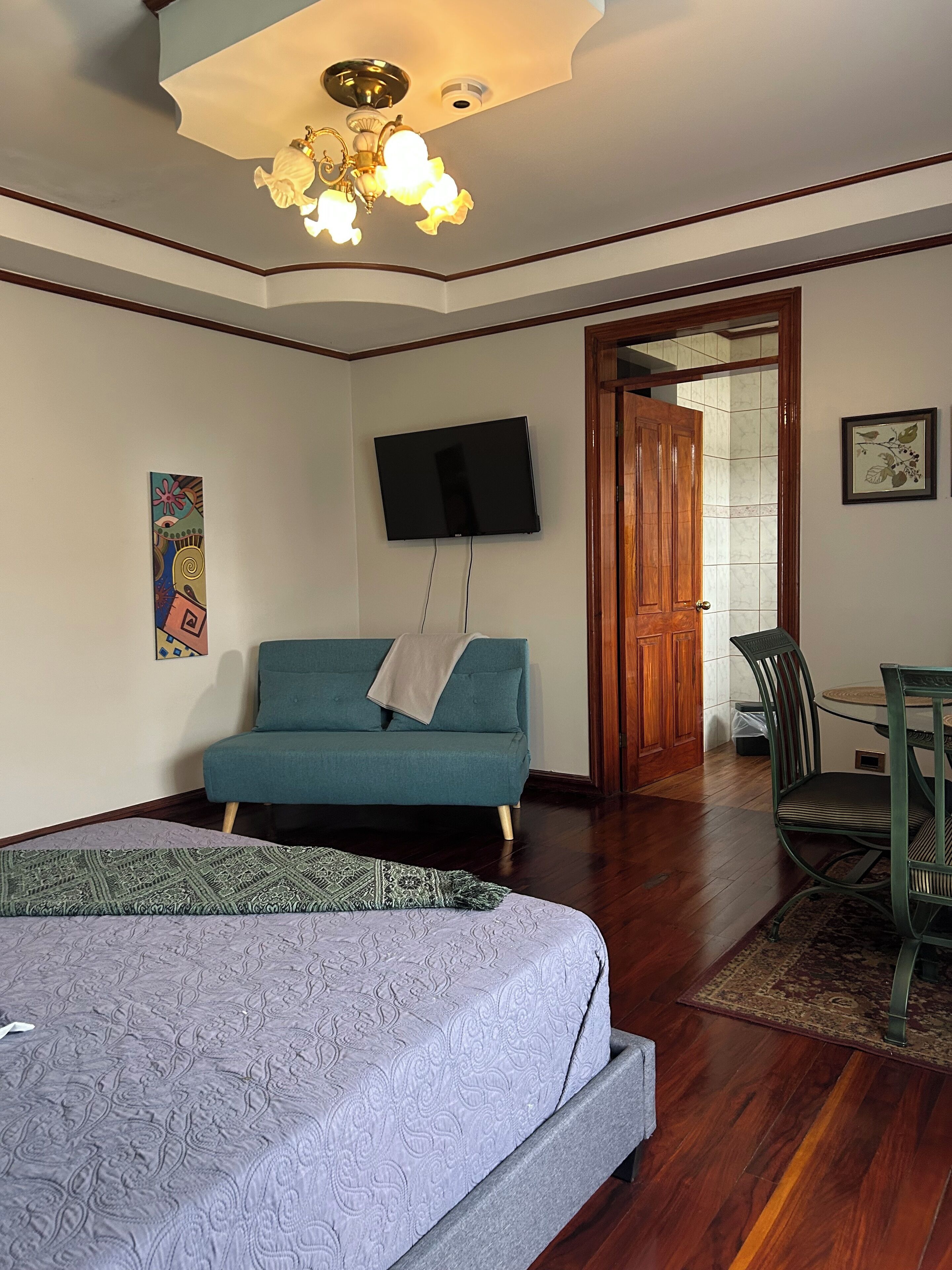 Executive Room | Individually decorated, individually furnished, desk, laptop workspace