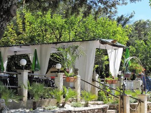 Lunch and dinner served - Les Terrasses de l'Aven (Orgnac-l'Aven)