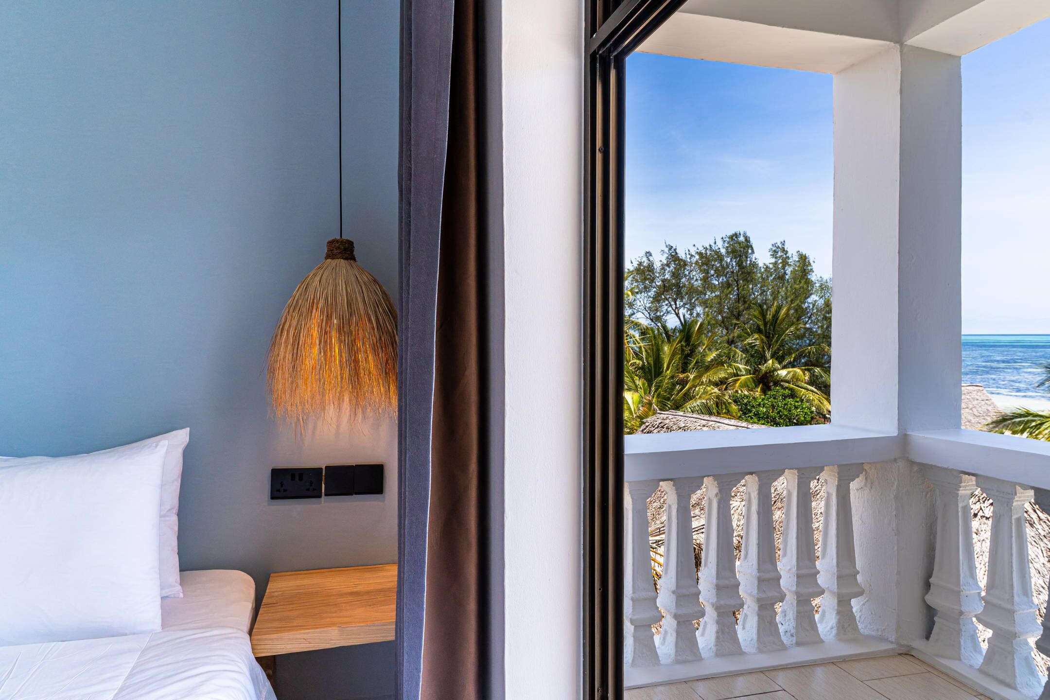 Habitación doble Deluxe, vista al mar | Ropa de cama de alta calidad y decoración personalizada 