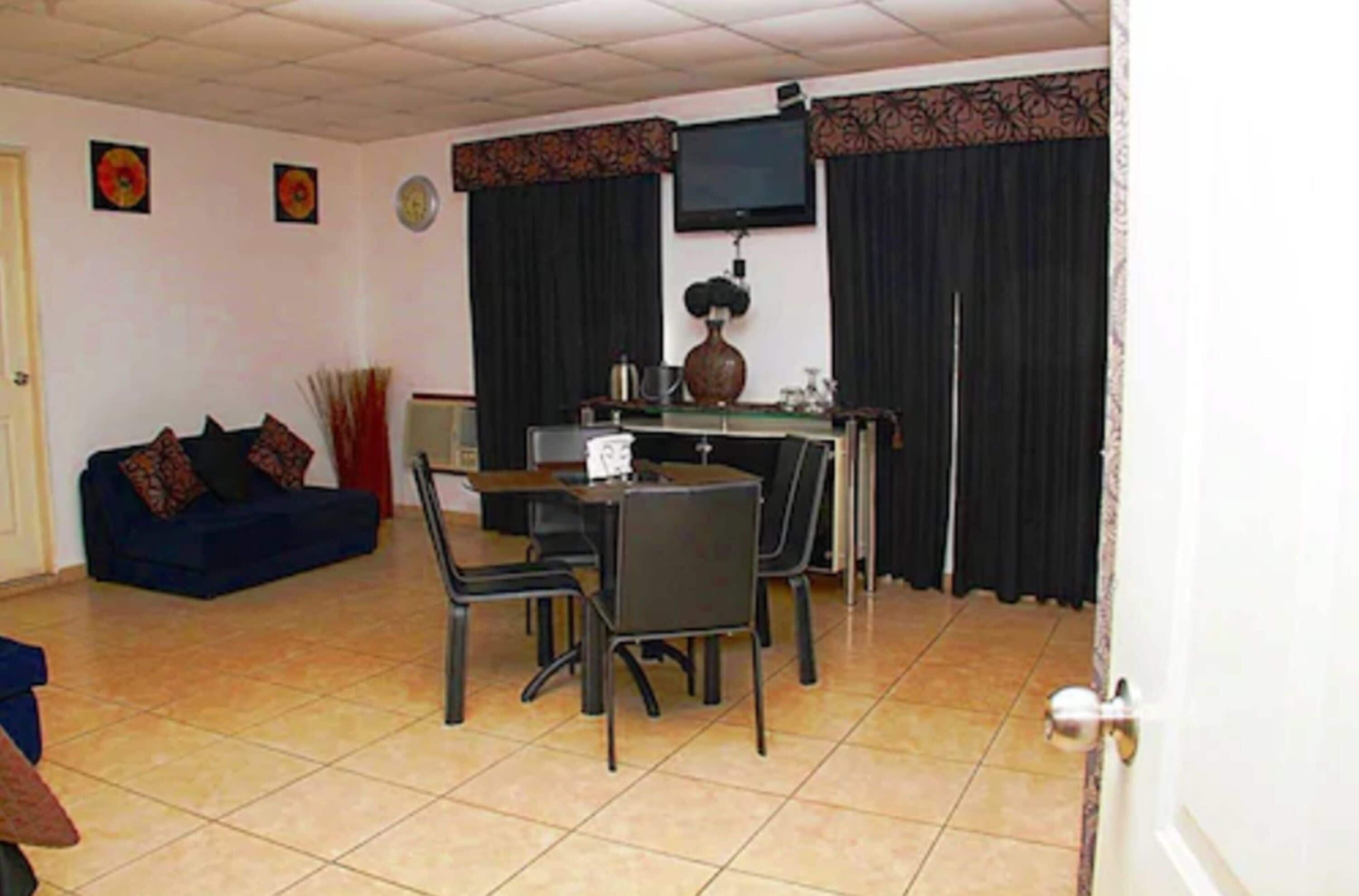 Photo - Hotel California Panama