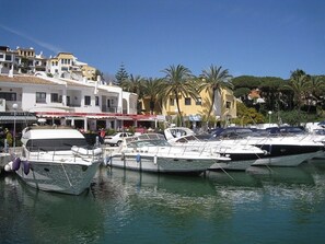 Puerto deportivo