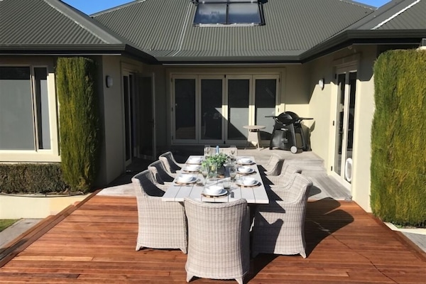 Deck andamp; Entertaining Area