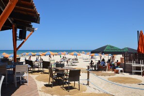Outdoor dining - Luxe Volupté Et Charme Appartement (Sousse)