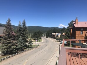 公寓客房, 1 張加大雙人床 | 陽台