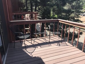 公寓客房, 1 張加大雙人床 | 露台/庭院