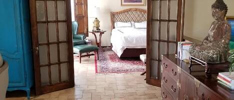 3 chambres, fer et planche Ă repasser, Wi-Fi, literie fournie