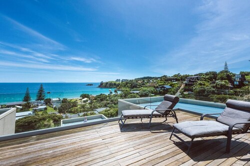 Palm Beach Lodge