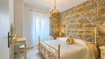 6 camere, ferro/asse da stiro, culla da viaggio, Wi-Fi