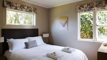 4 Schlafzimmer, Bügeleisen/Bügelbrett, WLAN, Bettwäsche