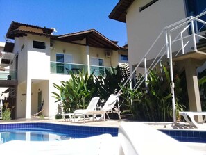Outdoor pool - Mares de Camburizinho (São Sebastião)
