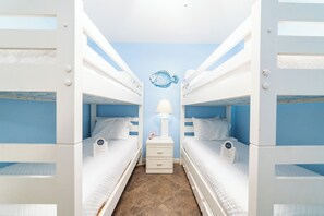 3 chambres, fer et planche Ă repasser, Wi-Fi gratuit, draps fournis