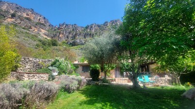 Nice independent contryhouse in a Natural Park