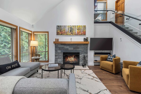 TV, fireplace, offices