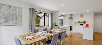 Rees on Reid - Arrowtown Holiday Home