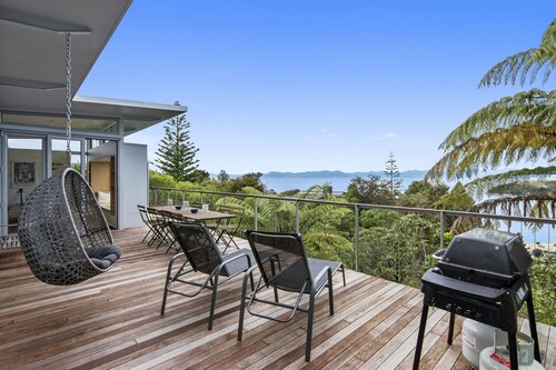 The Glass House - Kaiteriteri Holiday Home