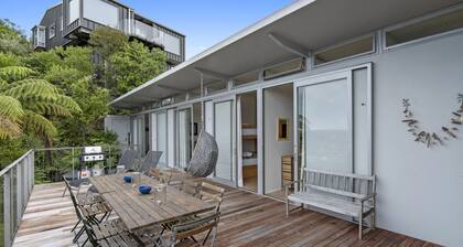 The Glass House - Kaiteriteri Holiday Home