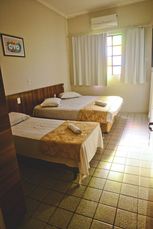 Room - Pousada Sol Nascente (João Pessoa)