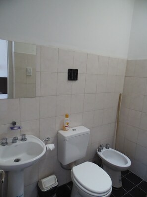 Iron/ironing board, free WiFi, bed sheets - Estrella Andina (San Juan)