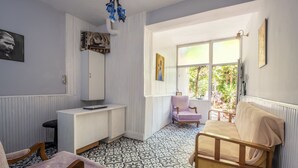 Ảnh chưa phân loại, 2 trong số 7 ảnh, nút