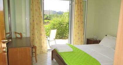 ammodares apartnent ενοικιαζομενα διαμερισματα σε ησυχο και φιλικό περιβαλλον.