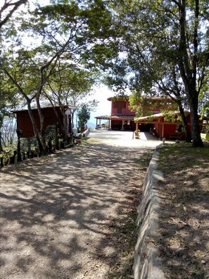 Property entrance - Hotel Montecillos (Marcala)