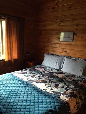 2 dormitorios, tabla de planchar con plancha, wifi gratis y ropa de cama