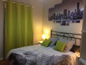 2 bedrooms, iron/ironing board, free WiFi, bed sheets