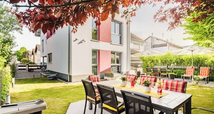 Luftige Terrassenwohnung /3-6 P/ Gartennutzung + Grill. Nähe Altstadt + Badesee