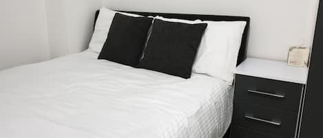 Classic Double Room | Free WiFi, bed sheets