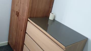 Classic-Einzelzimmer | Kostenloses WLAN, Bettwäsche