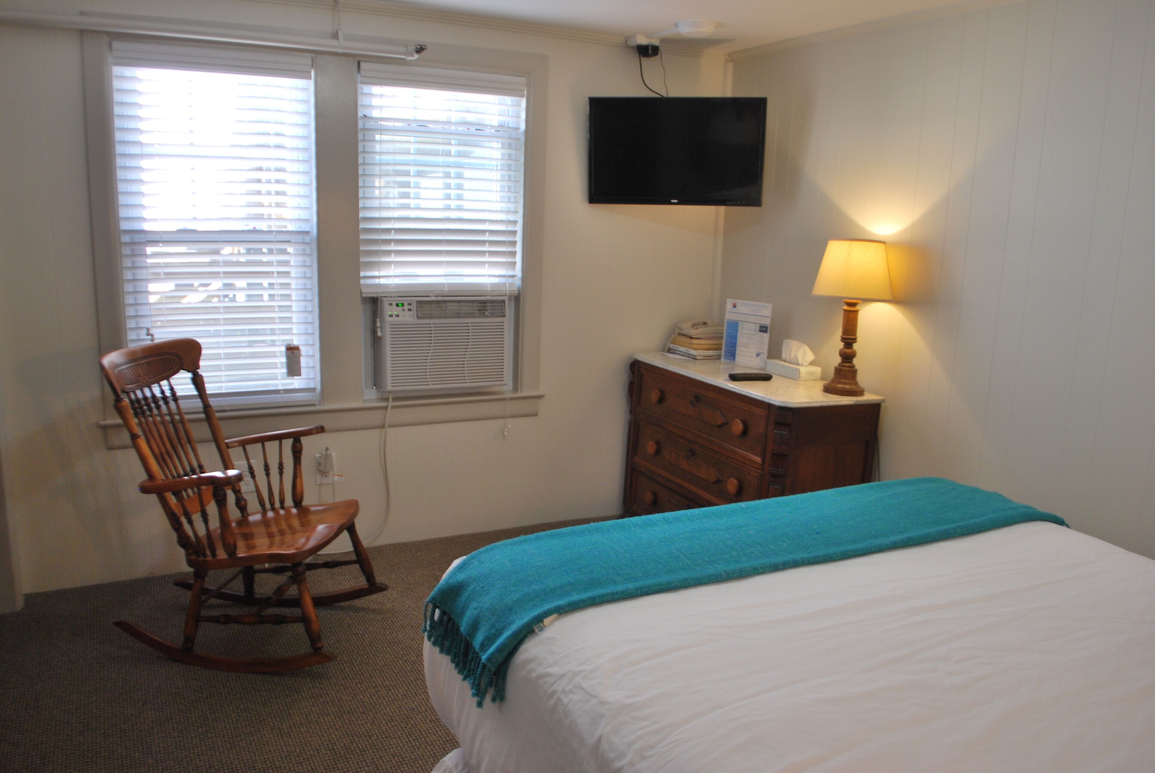 lankford hotel side efficiency, 1 double | blackout curtains, bed sheets