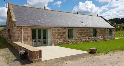 A beautiful 3 Bedroom accessible steading conversion in rural Aberdeenshire