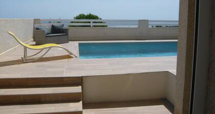 Villa Spacieuse  Haut Standing  Vue  Mer Panorama Exceptionnel Piscine privée