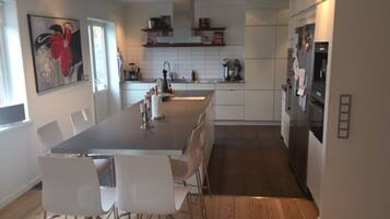 MikrovÄgsugn, ugn, diskmaskin och brödrost