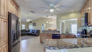 House | Private kitchen | Coffee/tea maker, fridge, microwave, stovetop - Villa Secrets (Cape Coral)