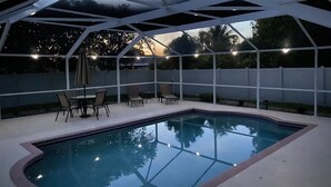 House | Pool | Outdoor pool - Villa Secrets (Cape Coral)
