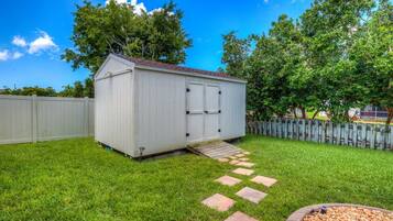 House | Property grounds