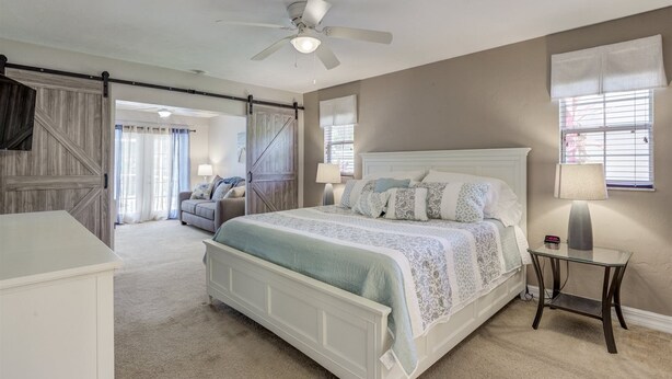House | 3 bedrooms, desk, free WiFi - Villa Secrets (Cape Coral)