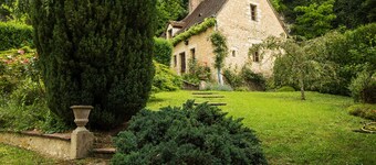 The House of Lana ...