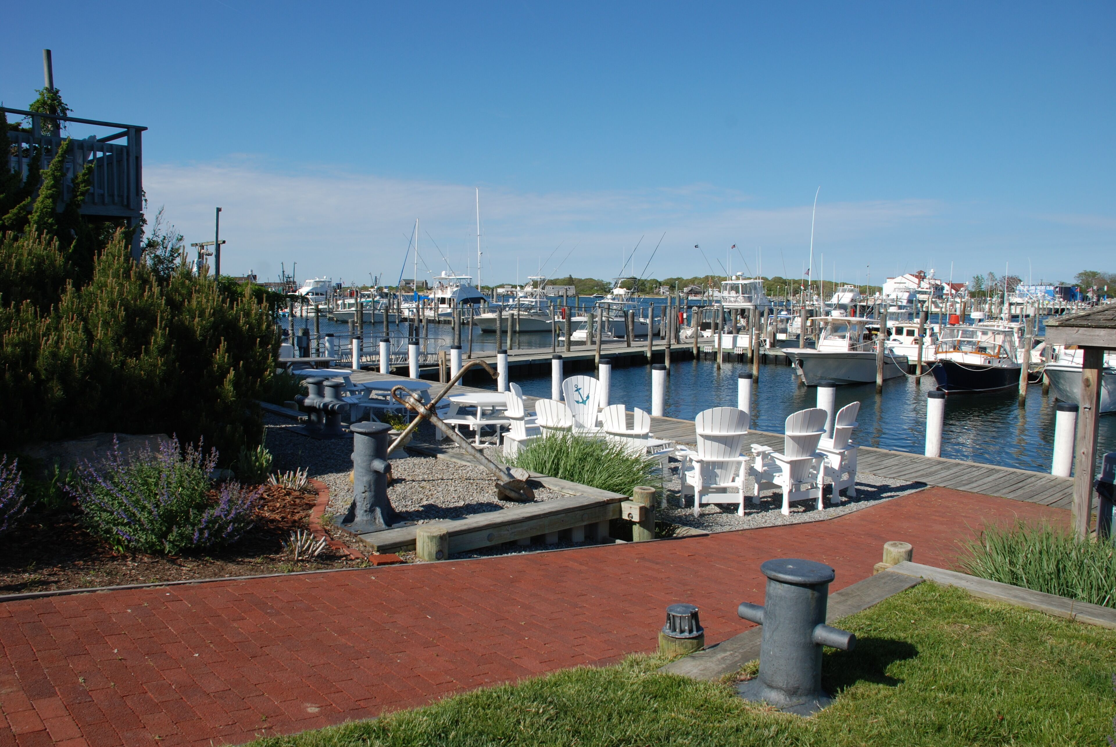 Stylish Renovated One Bedroom in the heart of montauk