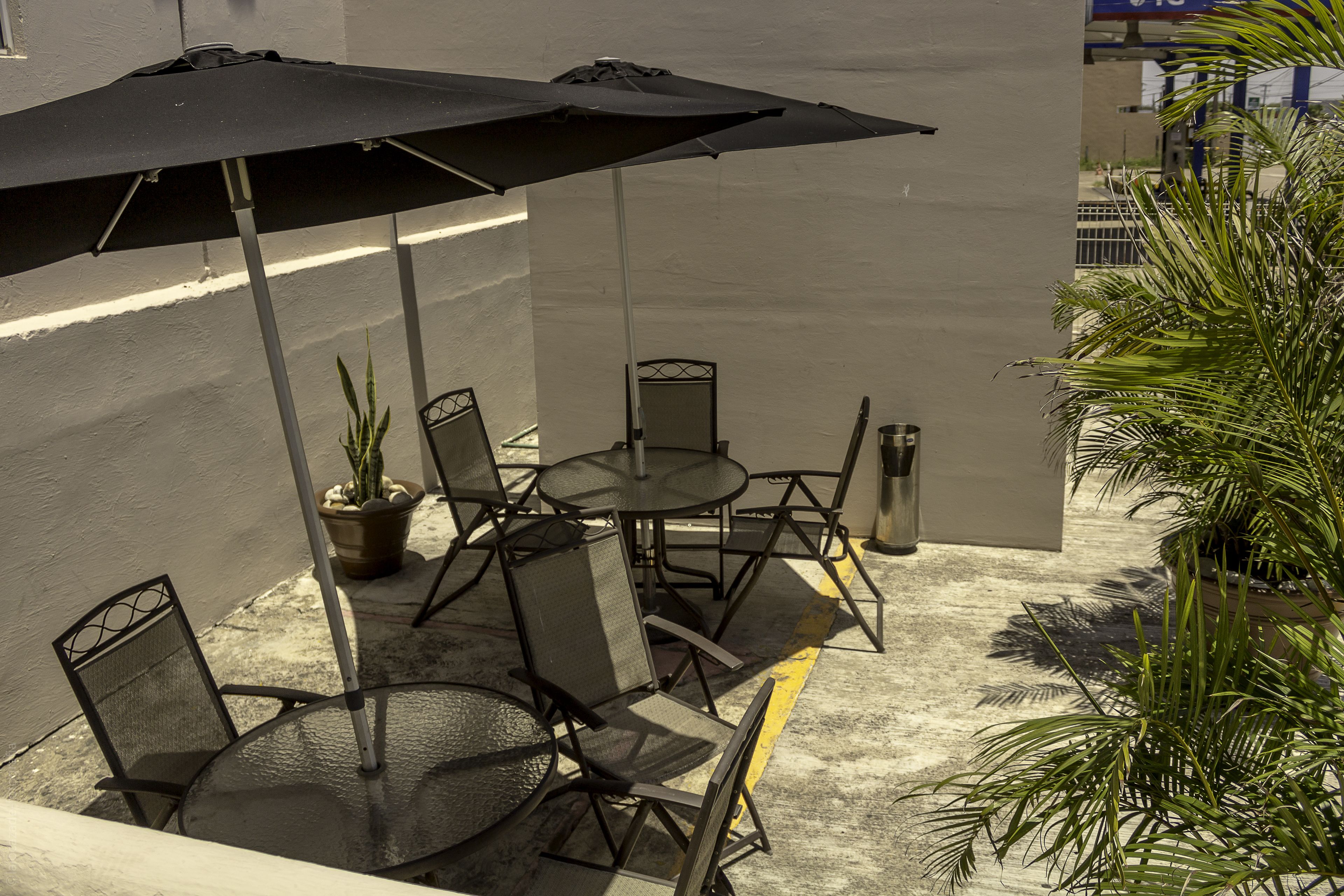 outdoor banquet area