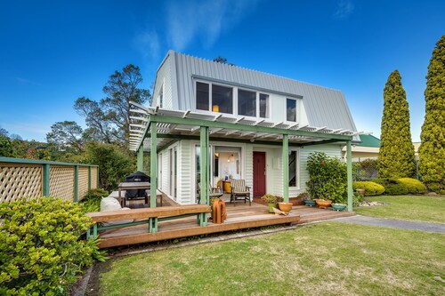Jacaranda Lodge - Napier Hill Ferienhaus