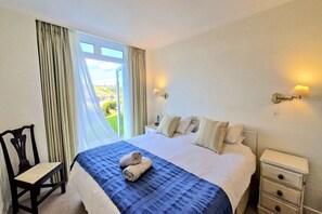 4 Schlafzimmer, Bügeleisen/Bügelbrett, kostenloses WLAN, Bettwäsche