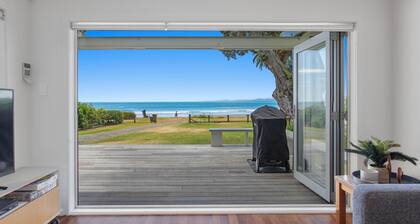Kohi Point - Ohope Beachfront Holiday Home