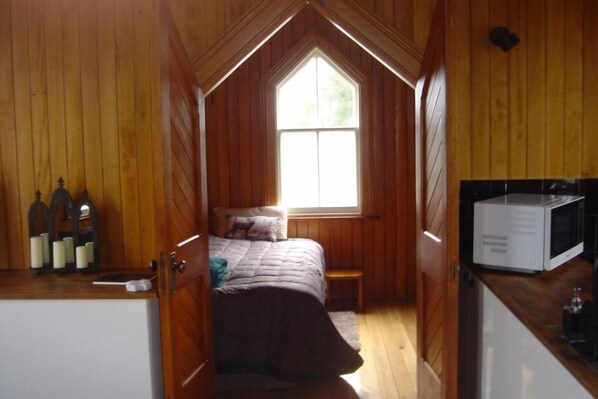 1 間睡房、熨斗/熨衫板、Wi-Fi、床單