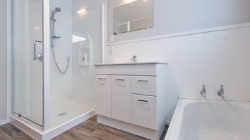Bathtub, hair dryer