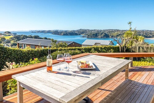 Noll View - Pysy Waiheke